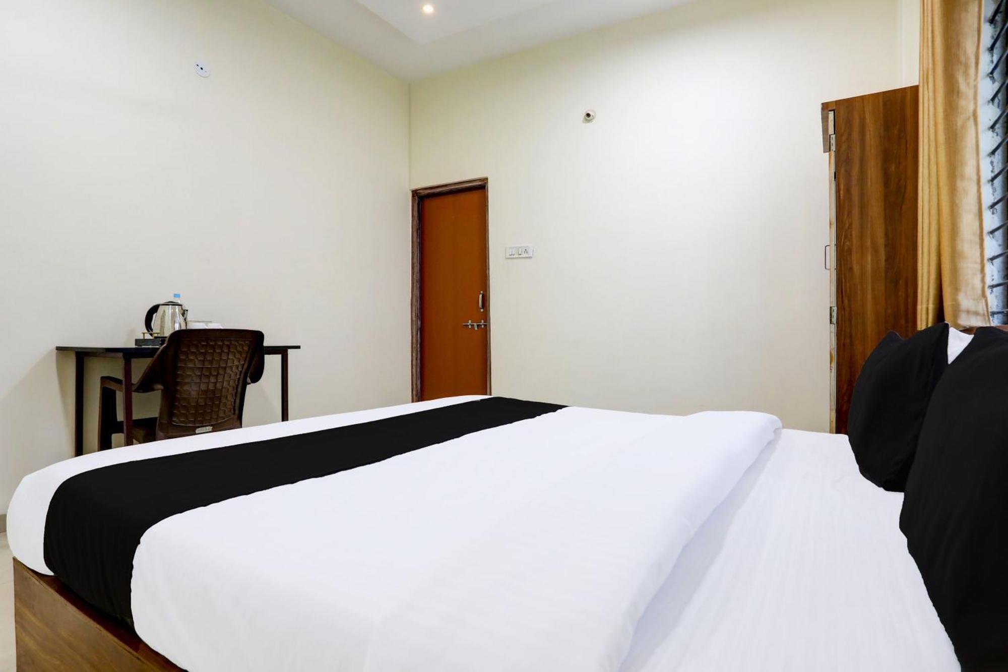 Hotel O Sb 47 Indore Zewnętrze zdjęcie