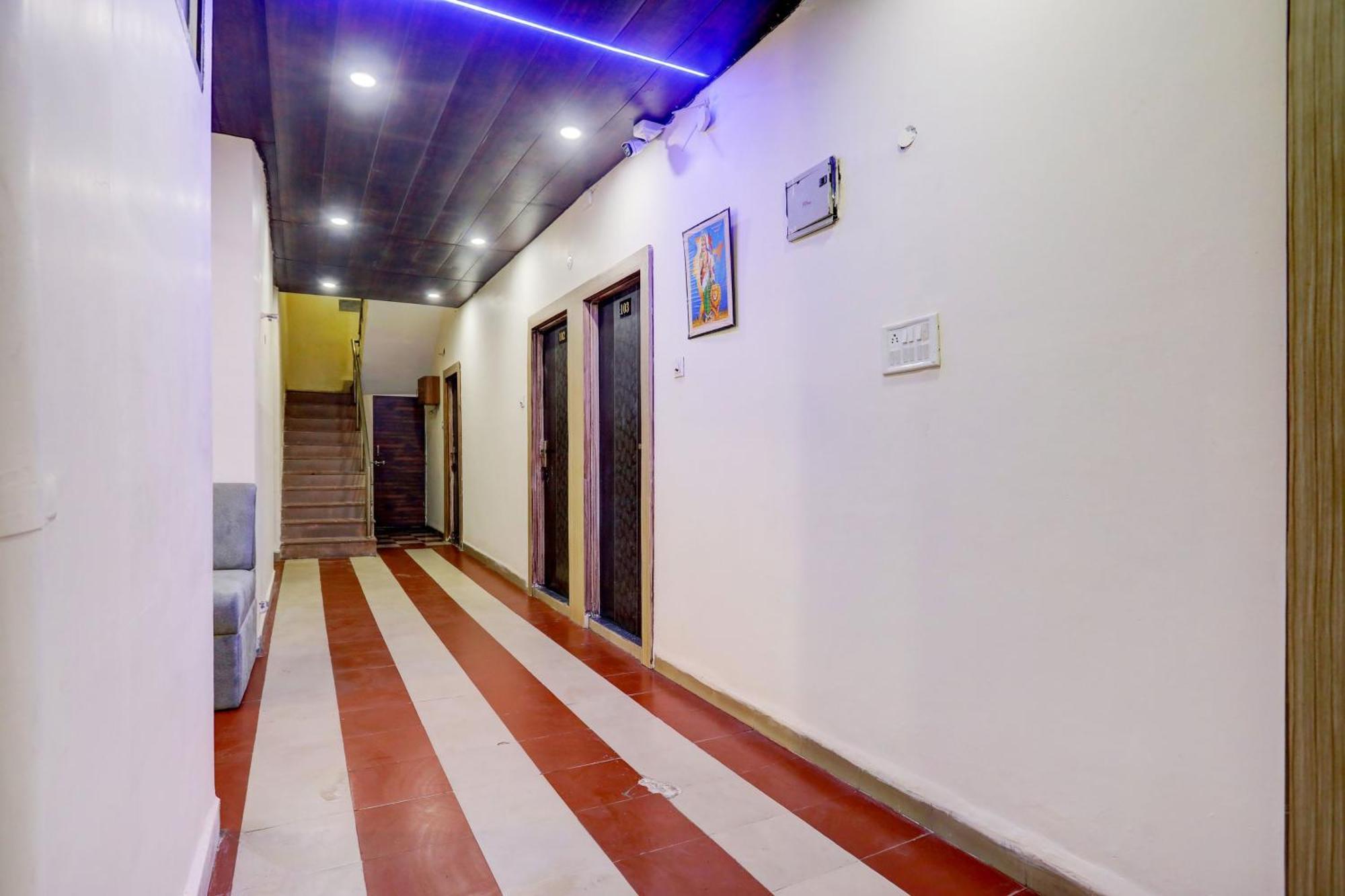 Hotel O Sb 47 Indore Zewnętrze zdjęcie