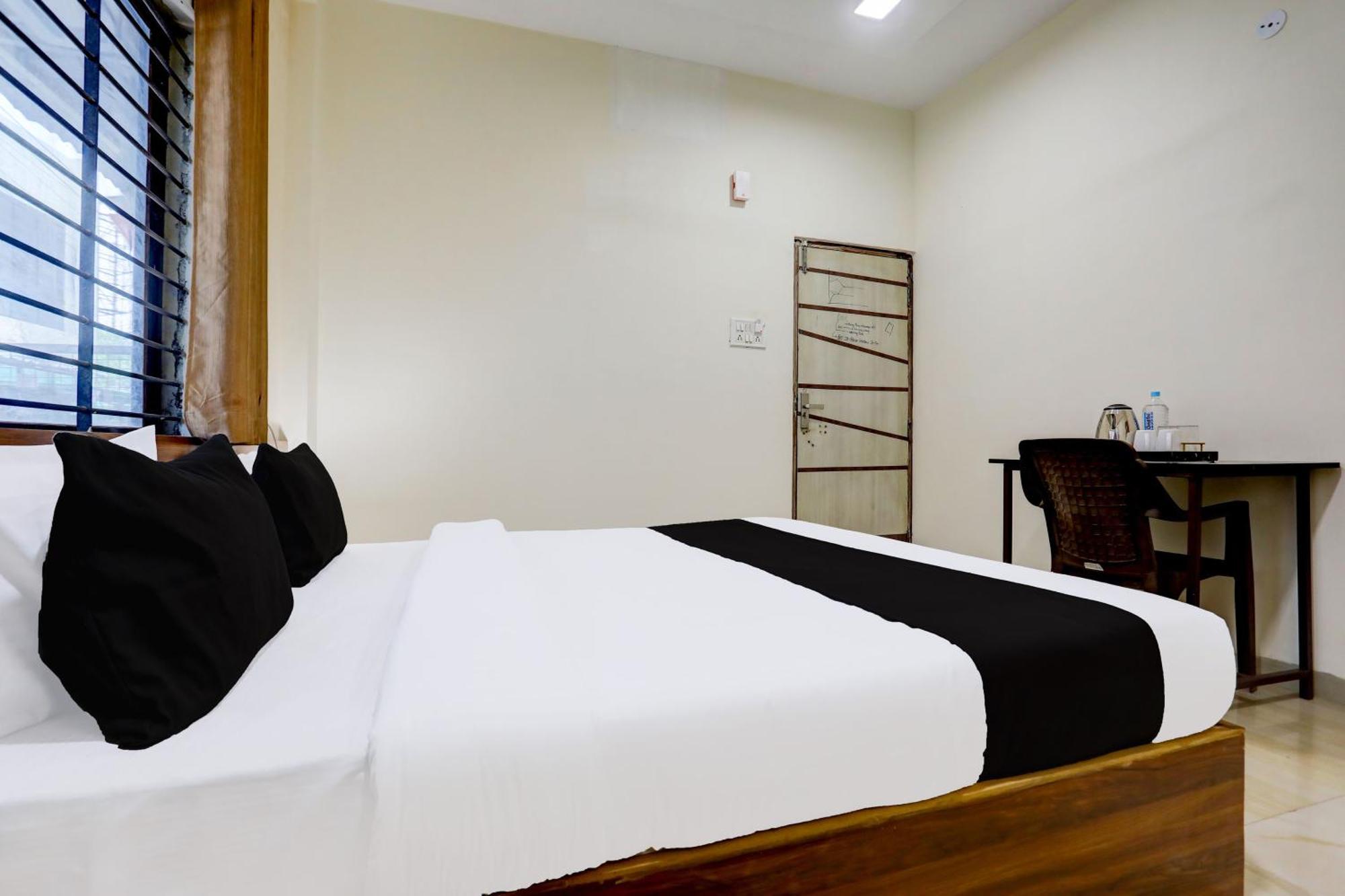 Hotel O Sb 47 Indore Zewnętrze zdjęcie